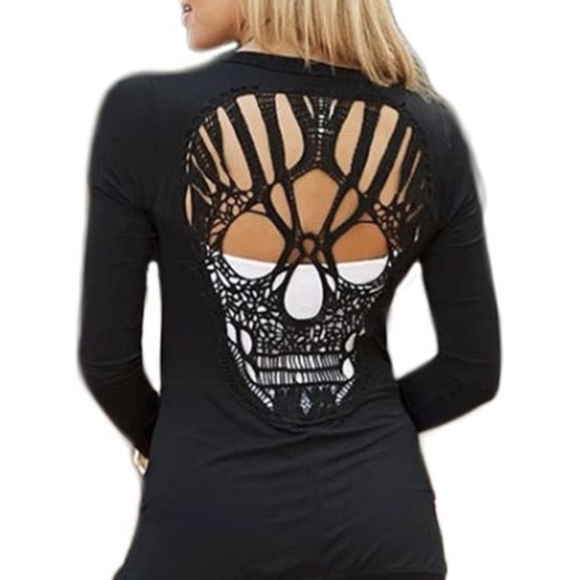 Sweaters - NWOT Phoenix Vital Life Scull Cardigan